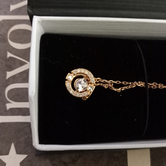 Swarovski Necklace Crystal Rose Gold - Picture 4 of 7